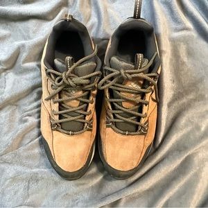 Columbia trail shoes
